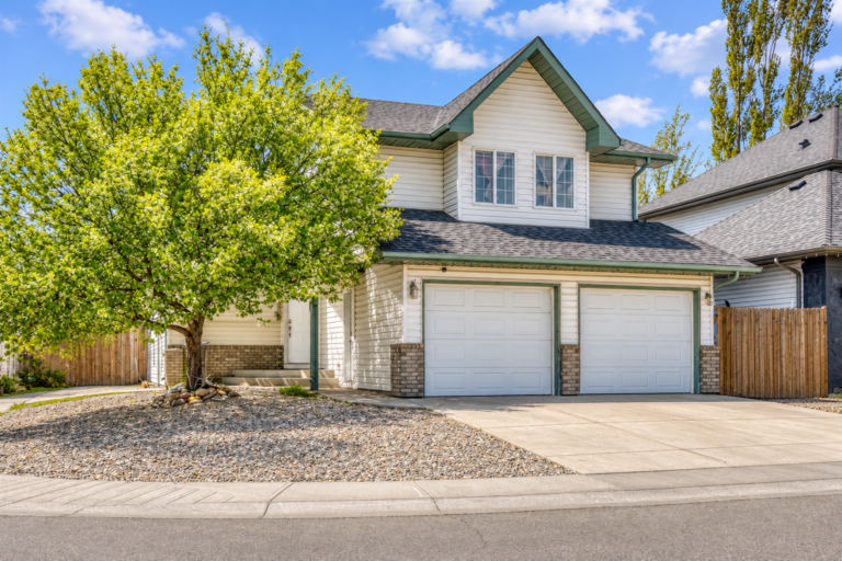 What Are the Costs of Buying a Home in Okotoks?